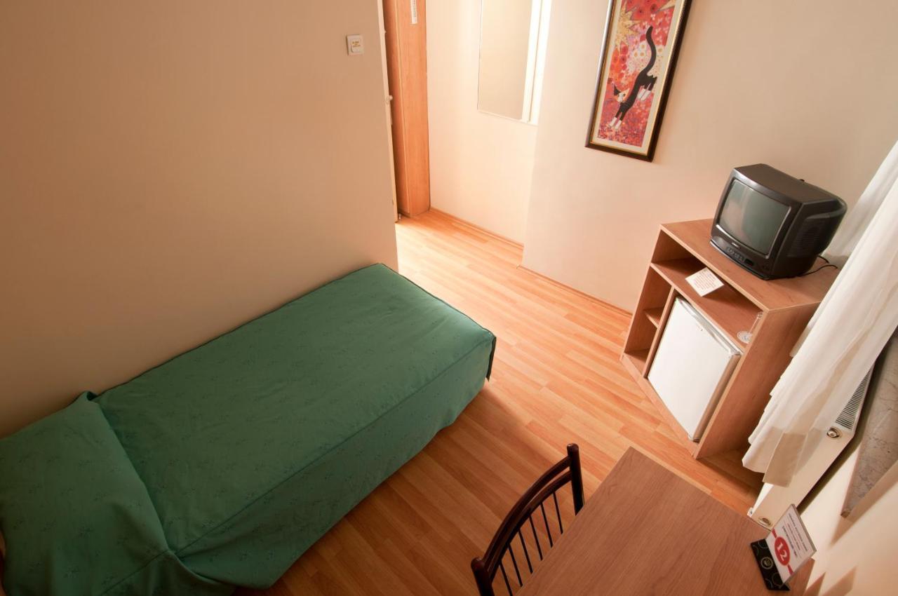 Haydarpasa Hotel Istanbul Room photo